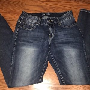 Maurices stretch jeans. No rips or tear